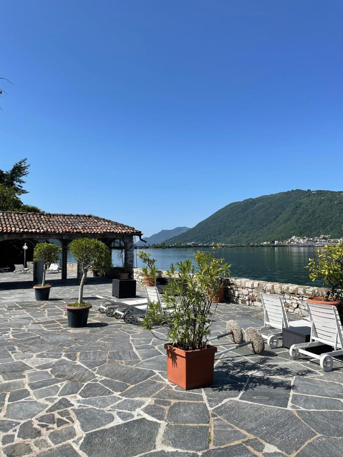 Luganersee, Pool, Strand, Parkplatz, Suite 204 Bissone Zewnętrze zdjęcie